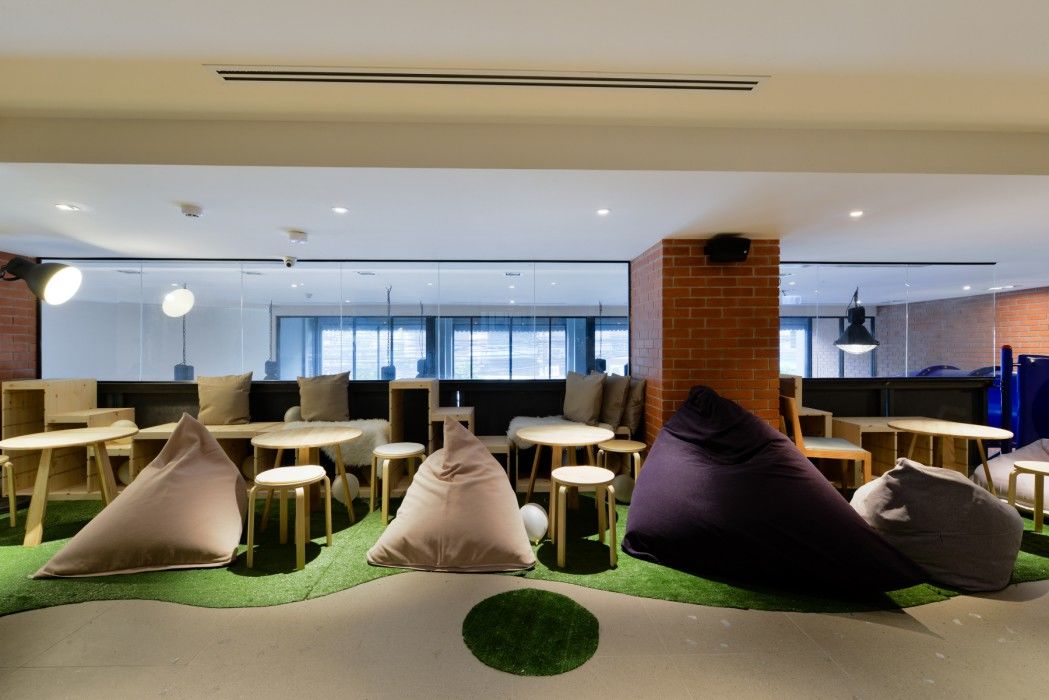 Kokotel Bangkok Surawong Exterior photo